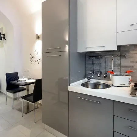 Alexandra Exclusive Apartment Naples Exterior photo